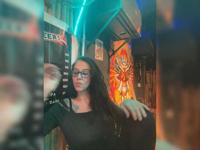 venusx1's BongaCams show and profile