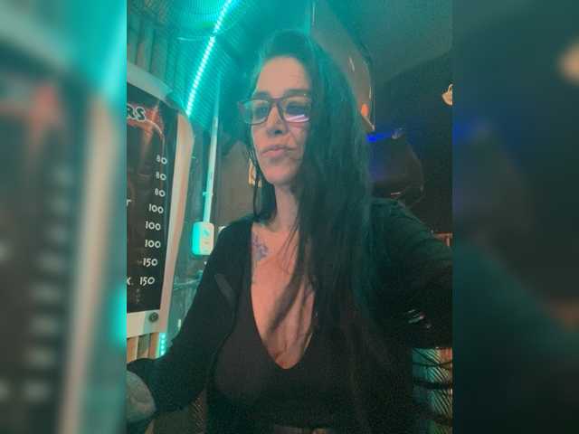 venusx1's BongaCams show and profile