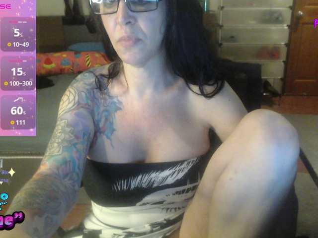  venusx1 chat room