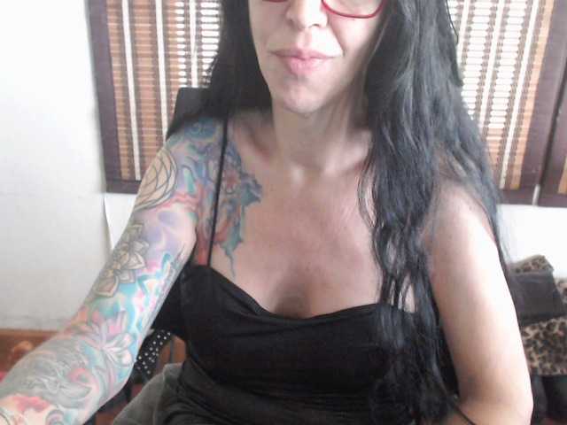 venusx1's BongaCams show and profile