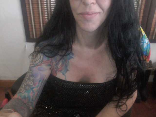 venusx1's BongaCams show and profile