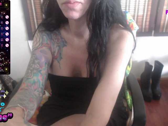 venusx1's BongaCams show and profile