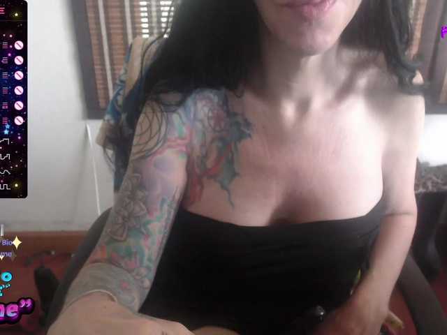 venusx1 — VenusX's Room it's my Birthday ENJOY and HELP me to find a place in the ranking #2#100#111#200 --> surprise in your screen if you tip  Tip menu actif  DM 20TK  Make me cum with your vibes . Outdoor no naked.... Private show 300 tk first