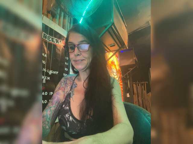 venusx1's BongaCams show and profile