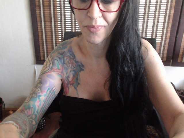 venusx1's BongaCams show and profile