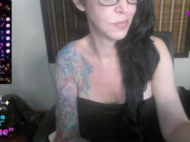 venusx1's BongaCams show and profile