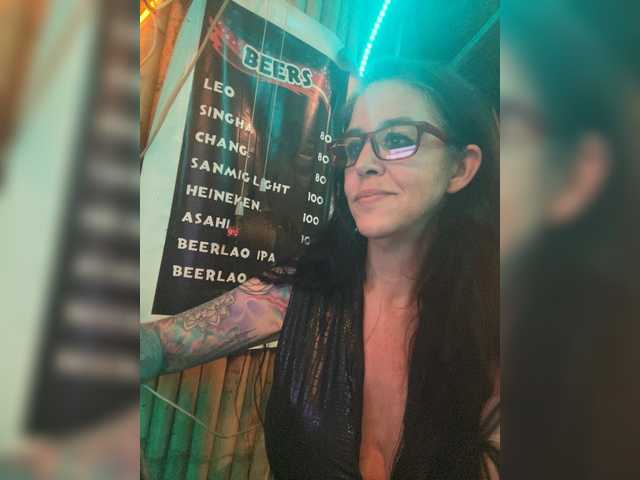 venusx1's BongaCams show and profile