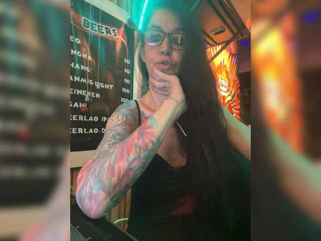 venusx1's BongaCams show and profile