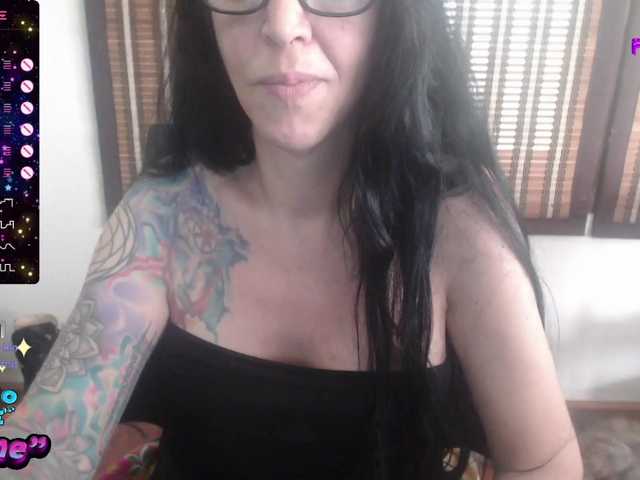 venusx1's BongaCams show and profile