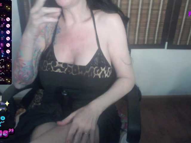 venusx1's BongaCams show and profile