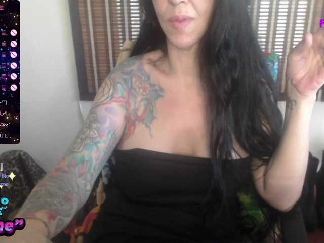 venusx1's BongaCams show and profile