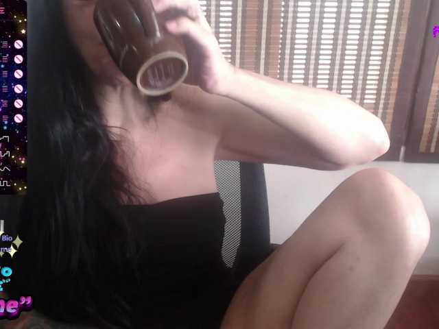 venusx1's BongaCams show and profile