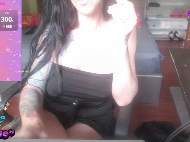  venusx1 chat room