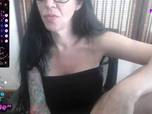 venusx1's BongaCams show and profile