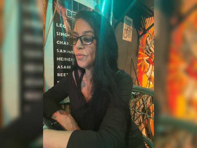 venusx1's BongaCams show and profile