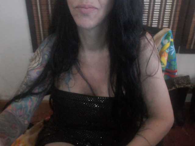 venusx1's BongaCams show and profile