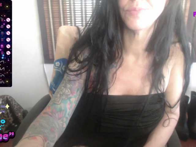 venusx1's BongaCams show and profile