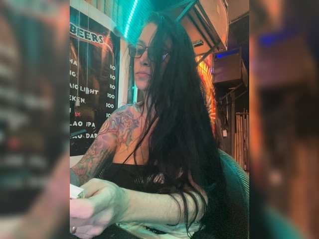 venusx1's BongaCams show and profile