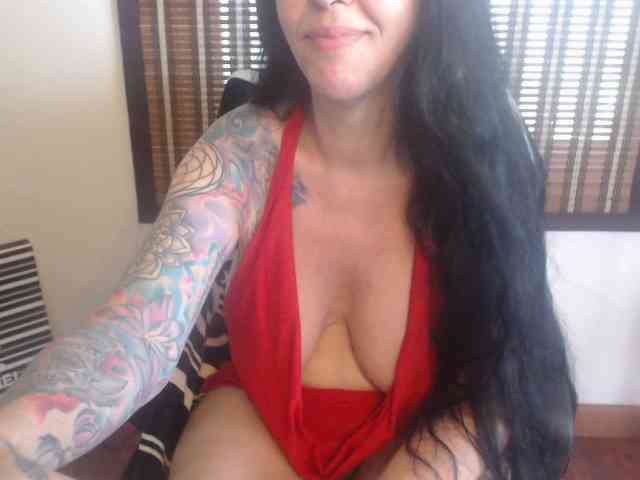 venusx1 Live Webcam on BongaCams