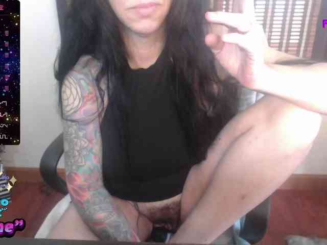 venusx1 Live Webcam on BongaCams