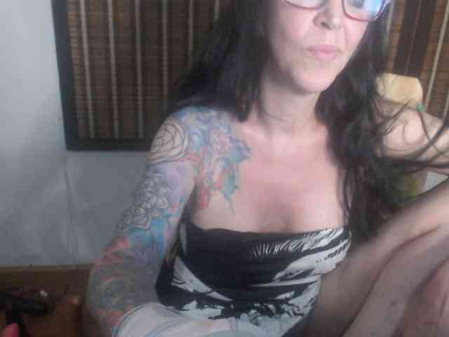 venusx1 Live Webcam on BongaCams