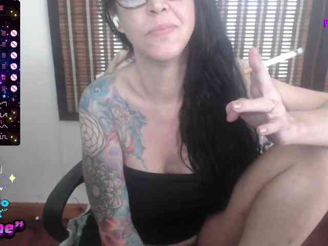 venusx1 Live Webcam on BongaCams