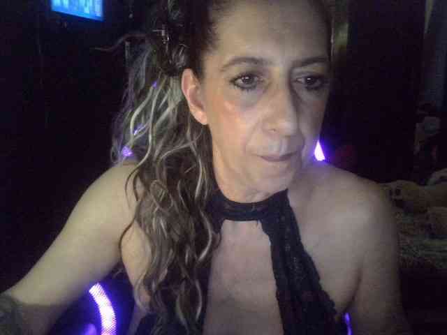 Модель: belgecoquine