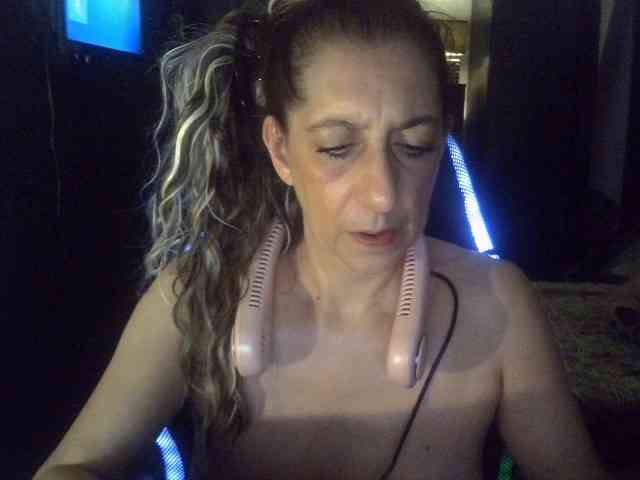 lovasexy's webcam live show