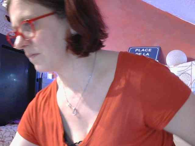 MLX Live Webcam on BongaCams