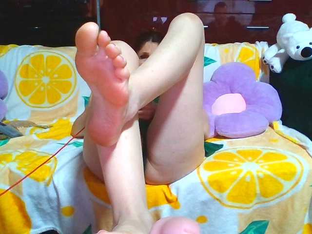 angelique4's BongaCams show and profile