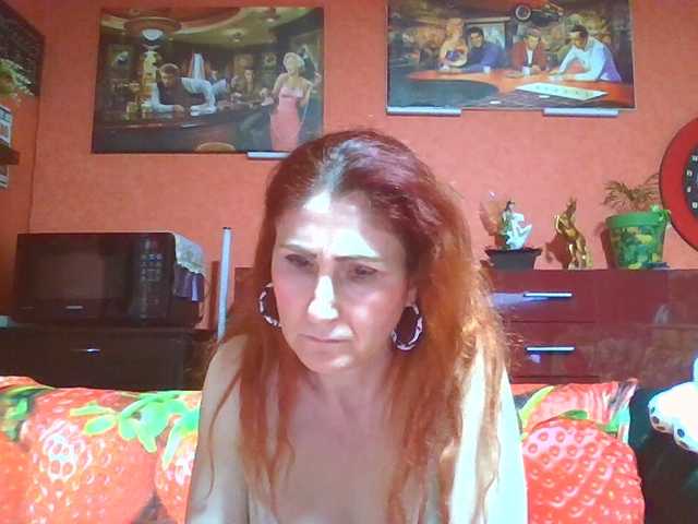 angelique4's BongaCams show and profile