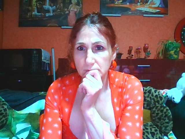 angelique4's BongaCams show and profile