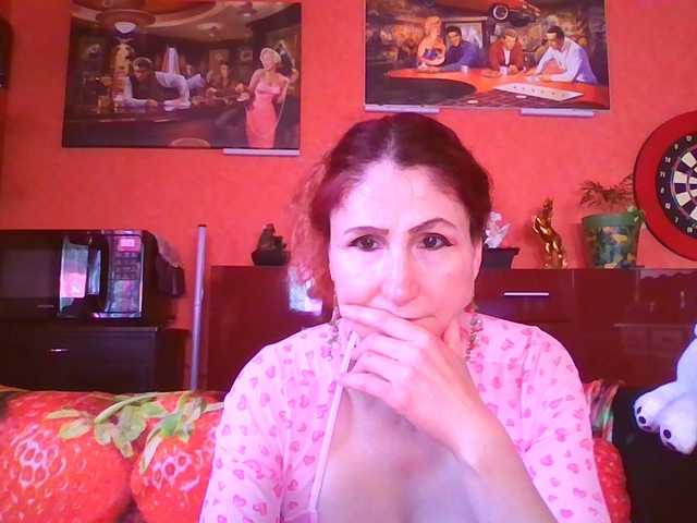 angelique4's BongaCams show and profile