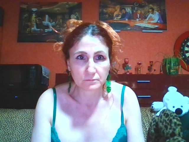 angelique4's BongaCams show and profile