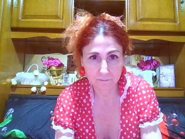 angelique4's BongaCams show and profile