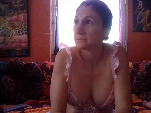 angelique4