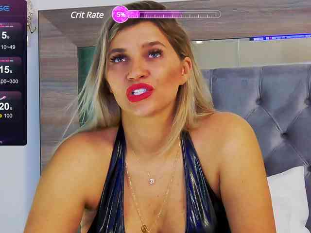 LoreHottie webcam