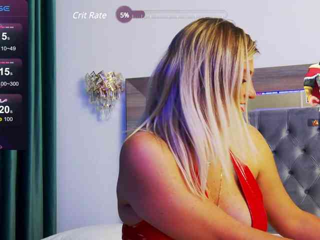 LoreHottie webcam