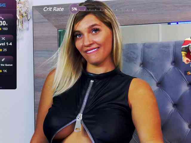 LoreHottie webcam