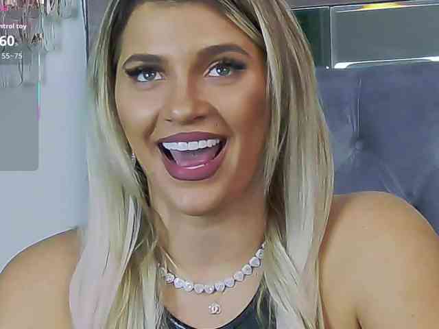 lorehottie lorehottie