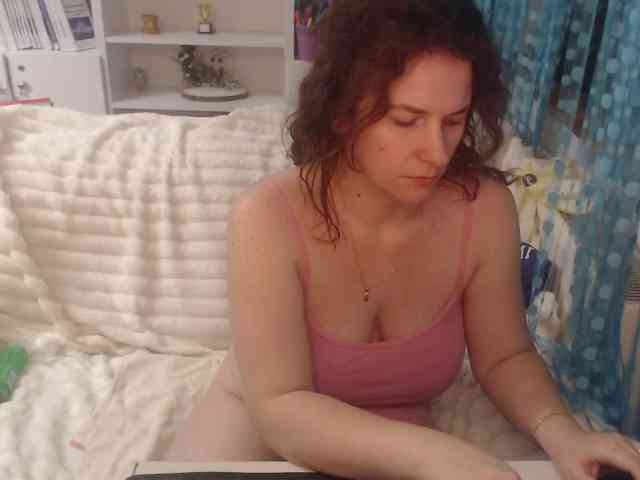 DomSubFemme webcam