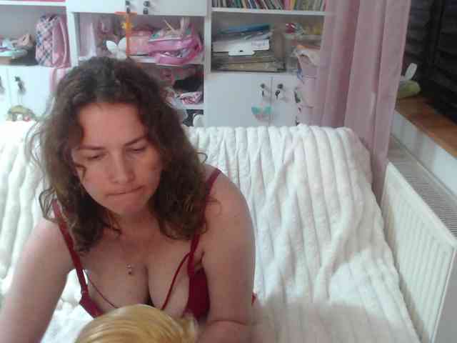 DomSubFemme webcam
