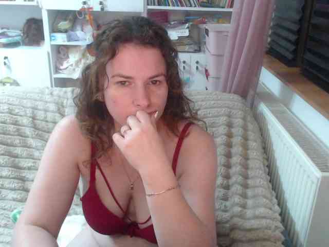 DomSubFemme webcam