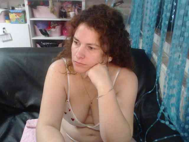 DomSubFemme webcam
