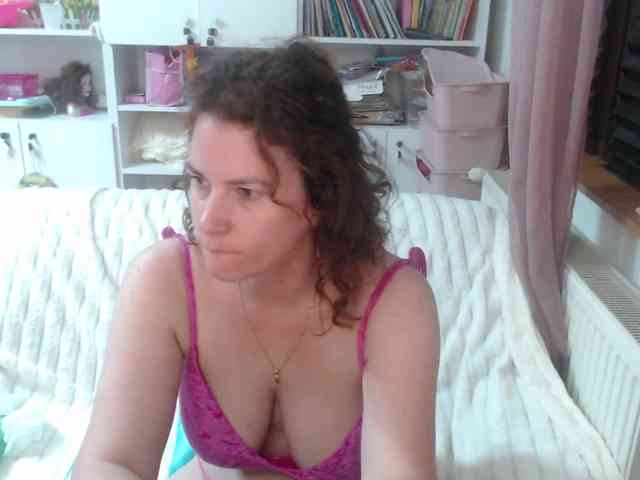 DomSubFemme webcam