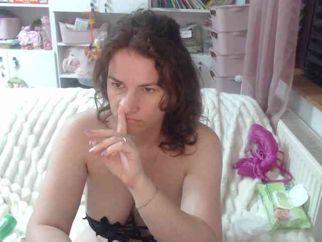 DomSubFemme webcam
