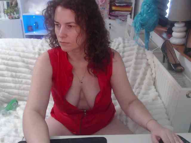 DomSubFemme webcam