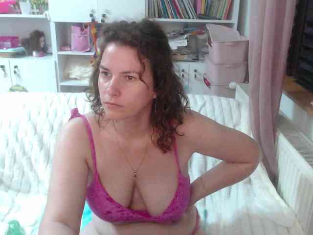 DomSubFemme webcam