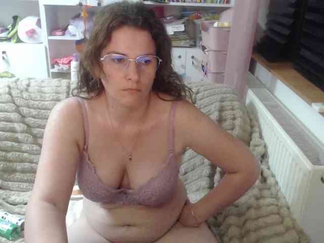 DomSubFemme webcam