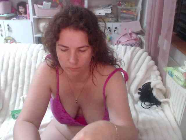DomSubFemme webcam